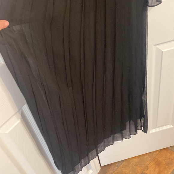 Slit leg BCBGENERATION DRESS - Picture 4 of 7